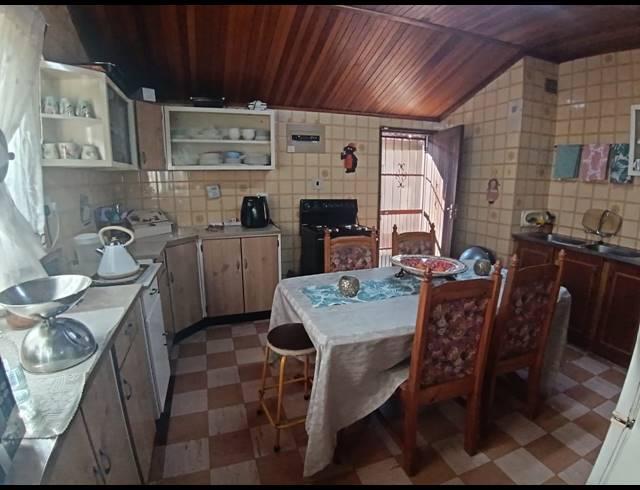 3 BEDROOM HOUSE FOR SALE IN DALVIEW